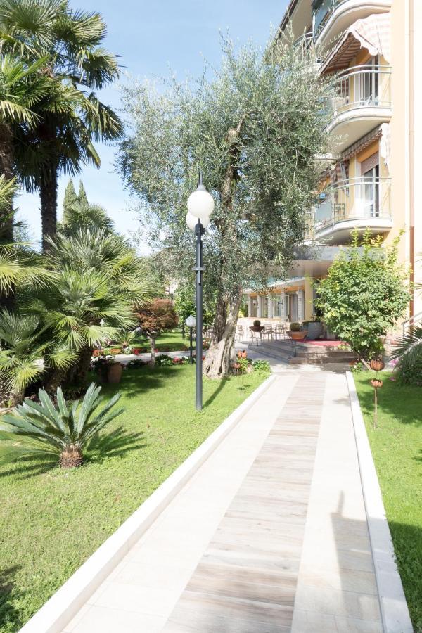 Hotel Drago - Garda Lake Collection Brenzone sul Garda Εξωτερικό φωτογραφία